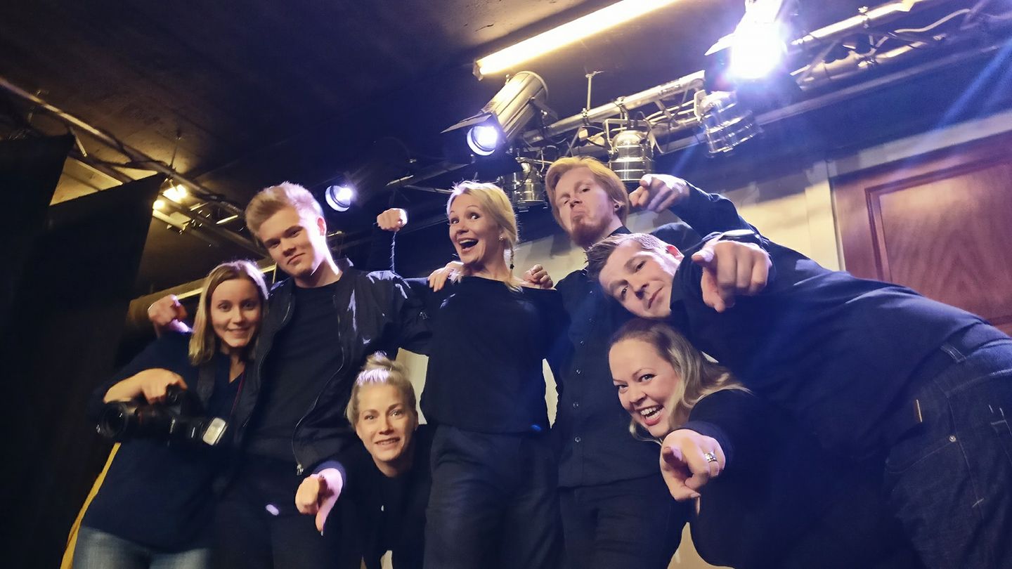 10v-juhlaesitysten suunnittelua